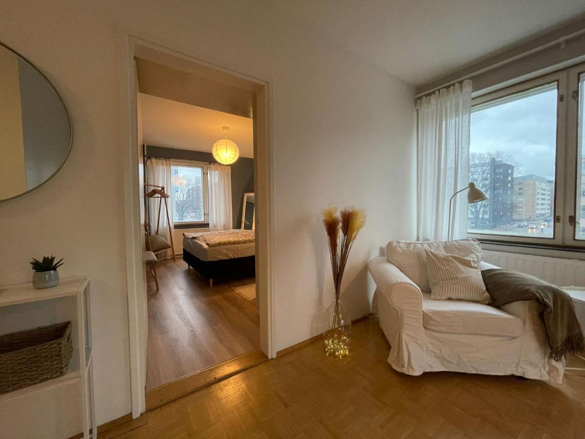 Keskusta Kaksio Tuomiokirkon Ja Yliopiston Laehellae Apartamento Turku Exterior foto